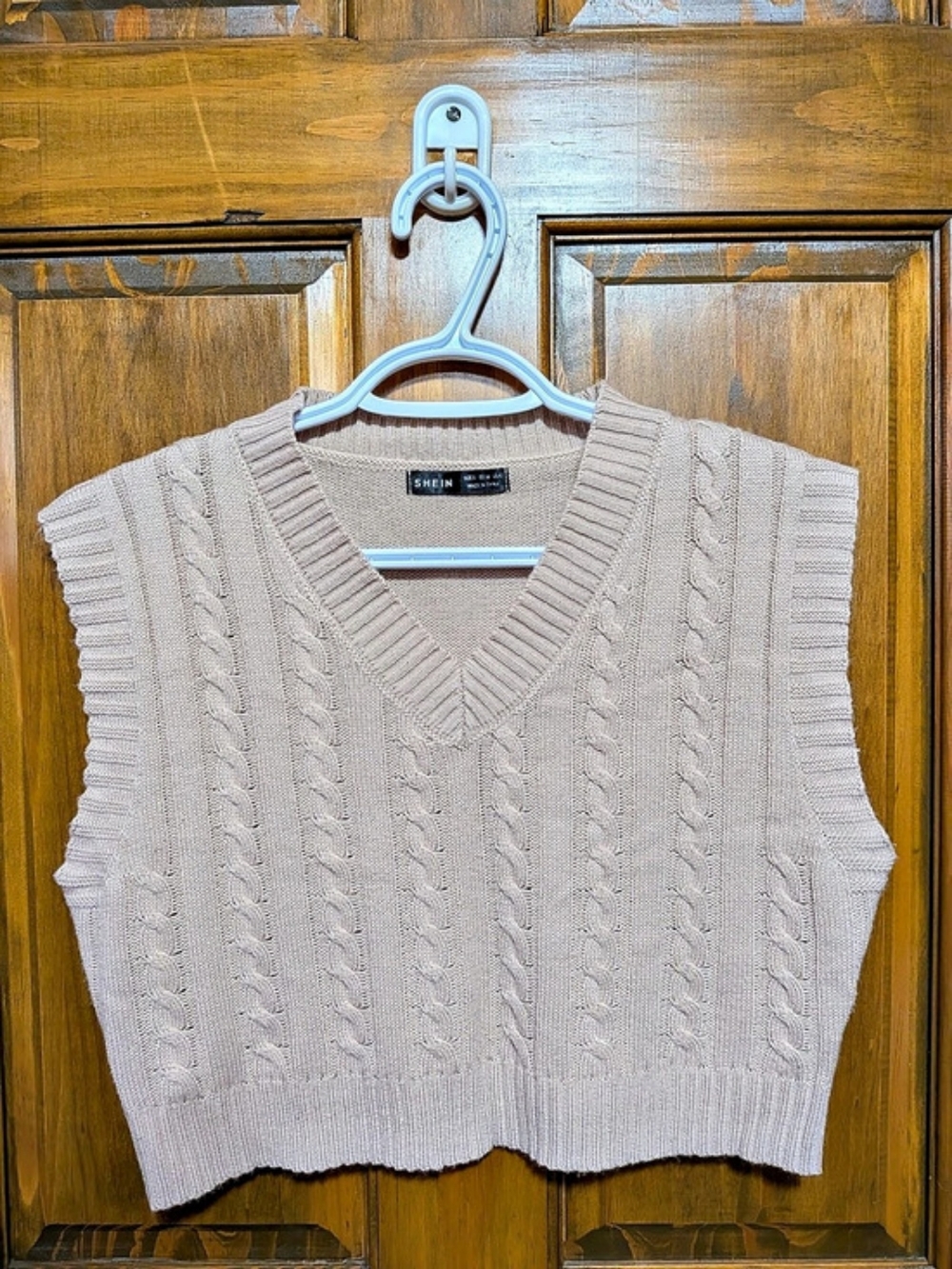 SHEIN Cable Knit Sweater Vest Pink US 4